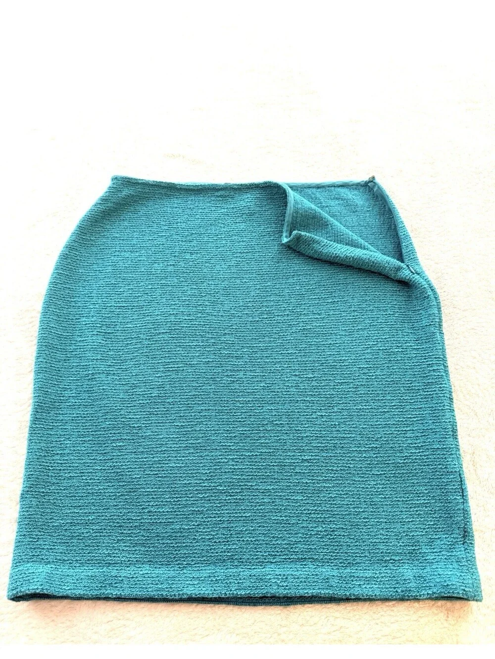 St. John Women’s 2 Piece Teal Skirt Set Knit Skirt Sz 8 Satin Top Sz 4
